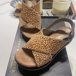 Very Volatile Women's Leopard Print Sandals